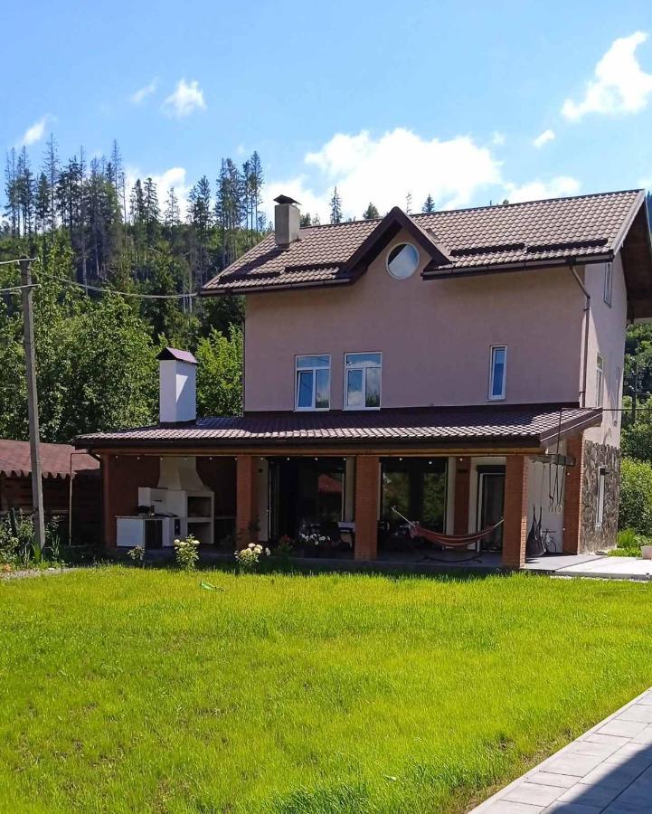 Riverside Slavske Exterior photo